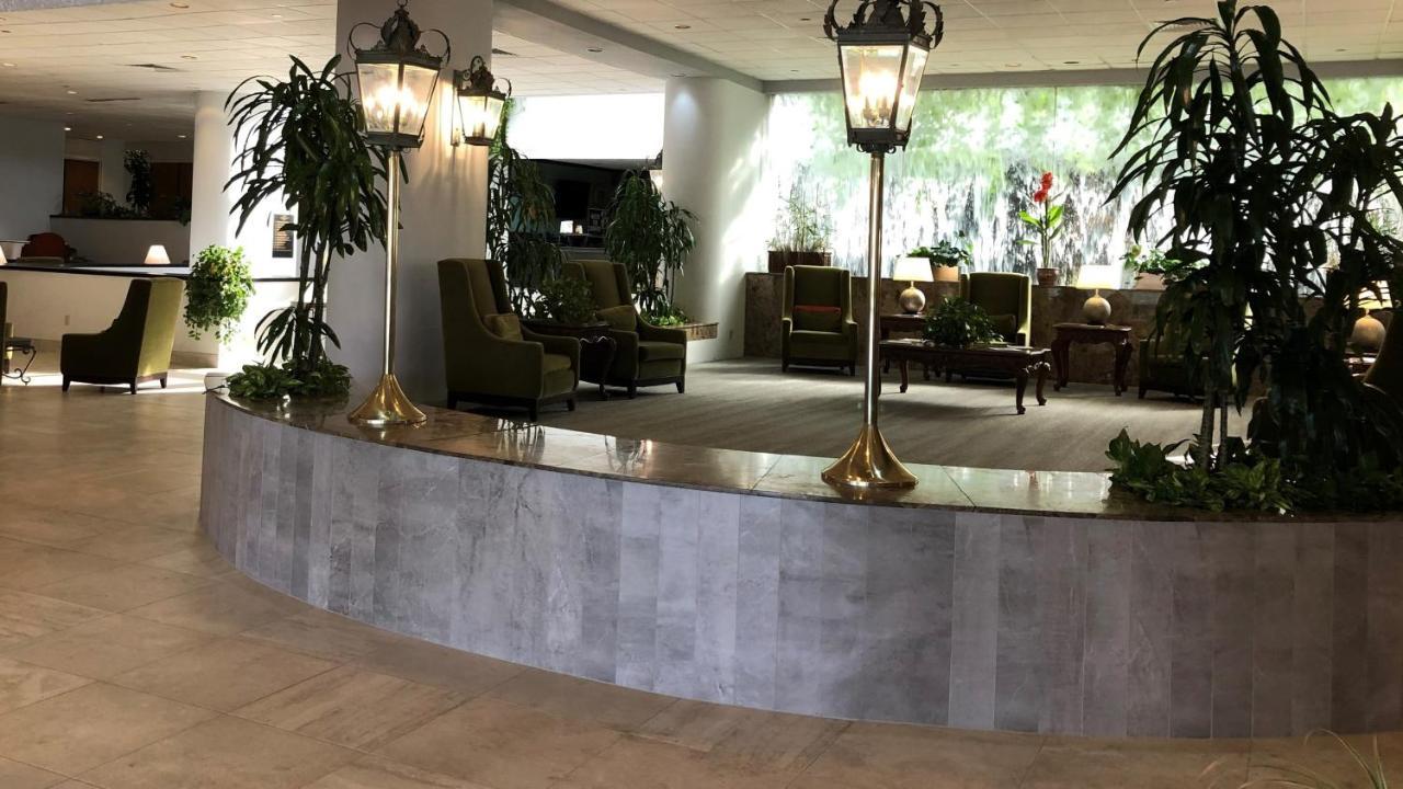 Capital Plaza Hotel Frankfort Exteriér fotografie